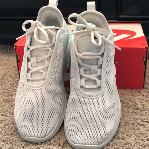 Nike Air Max Motion 2 - Picture 6 of 6